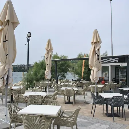 Дом отдыха Marina Seahouse Portoroz *