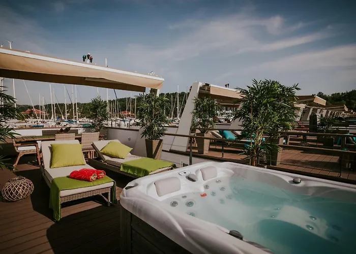 Marina Seahouse Portoroz Lucija