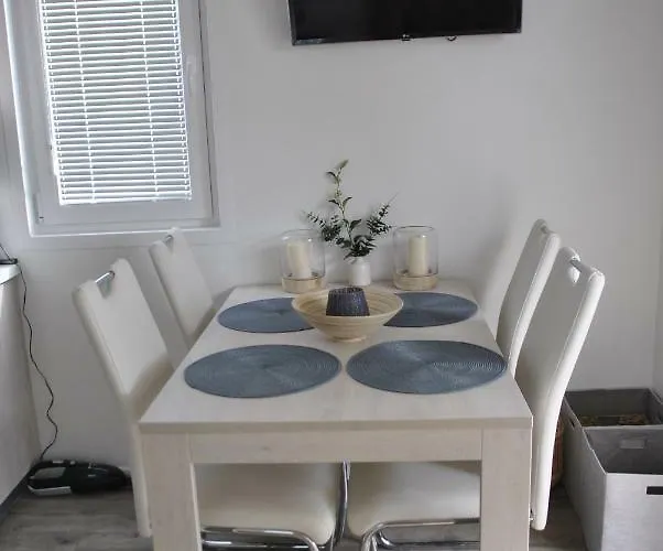 Marina Seahouse Portoroz 別荘