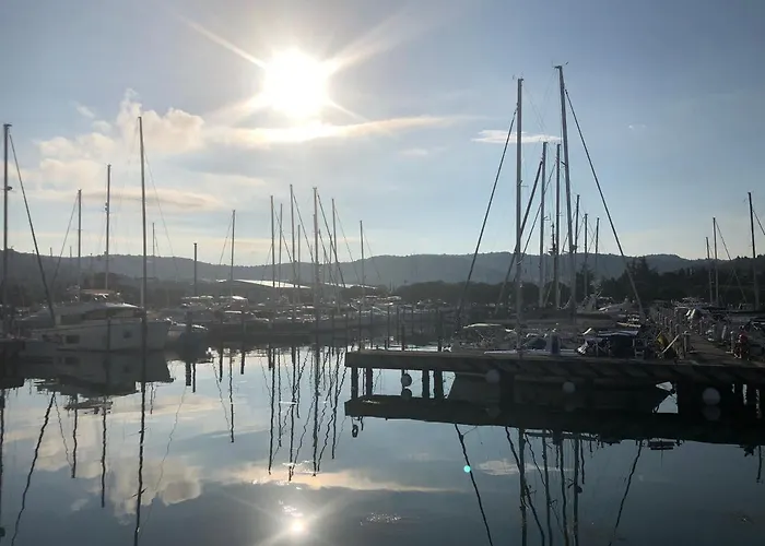 別荘 Marina Seahouse Portoroz ルツィヤ